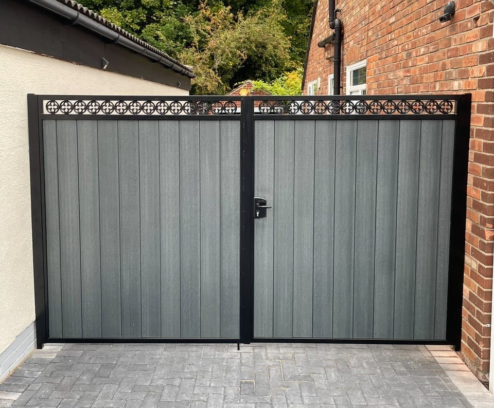 Composite gate detail and finishing