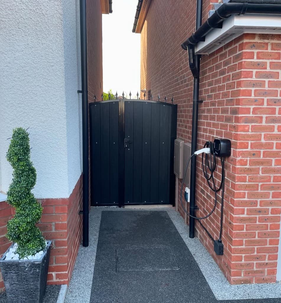 Modern composite gate design and finish